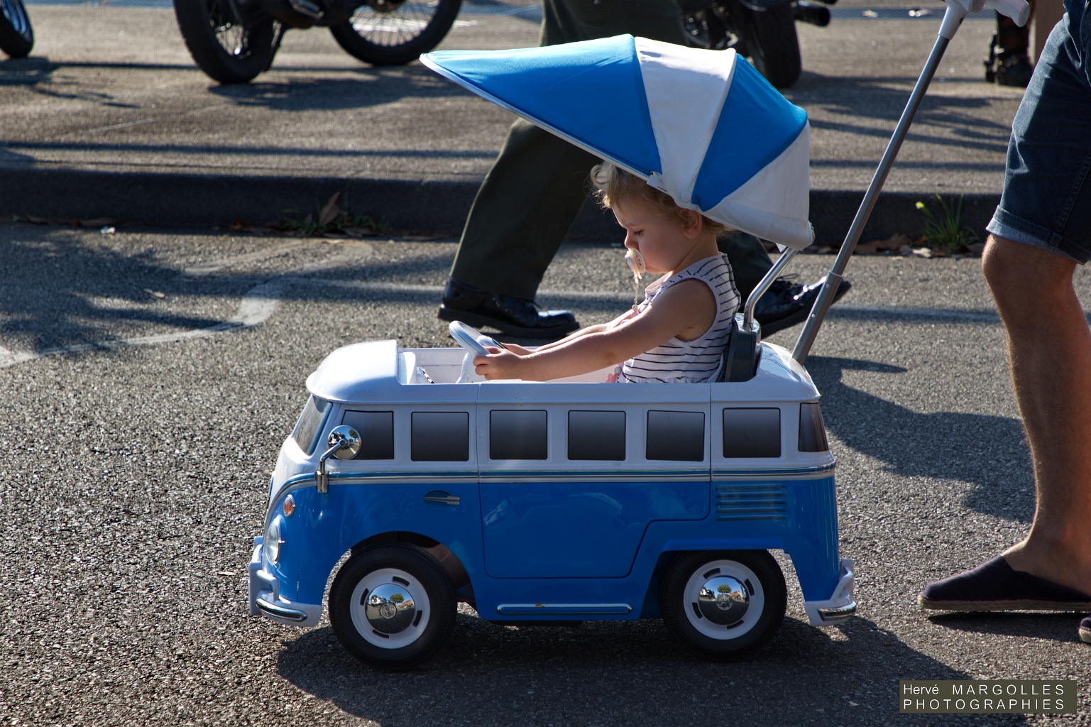 VW COMBI -01.jpg